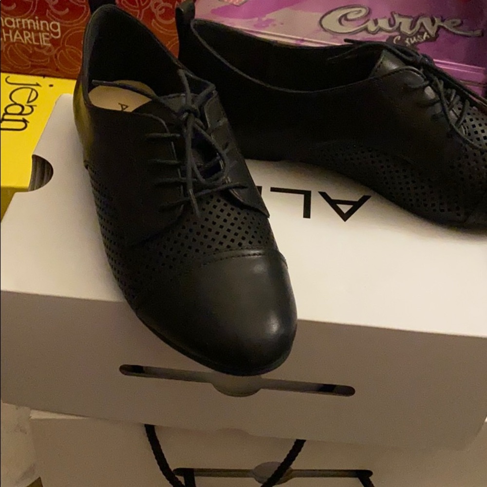 Aldo shoe